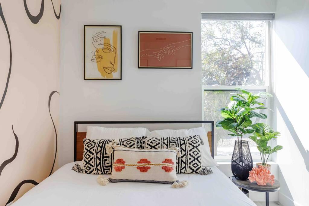 Hollywood Art House With Bright Sunlight Leilighet Los Angeles Eksteriør bilde